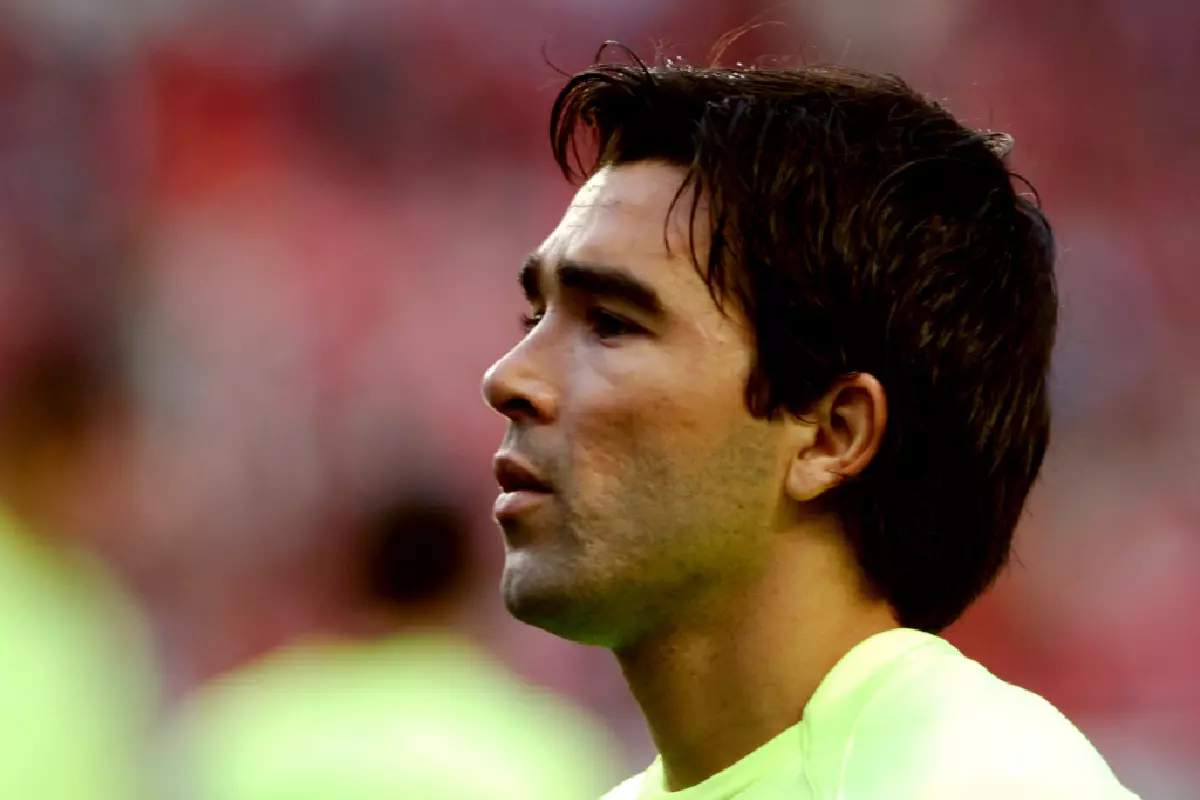 Barcelona Appoint Former Player Deco As Club S New Sporting Director