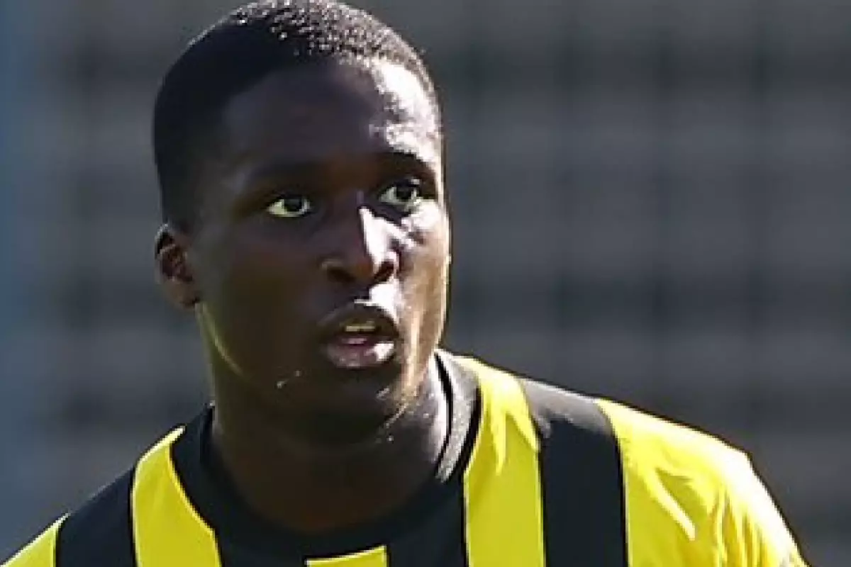 Burnley Agree Deal For Borussia Dortmund Defender Soumaila Coulibaly