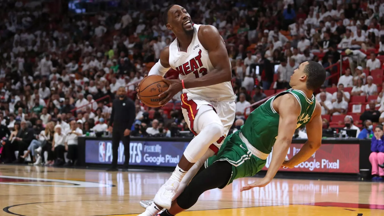 Miami Overcome Jimmy Butler Injury Blow In Game To Turn Up The Heat