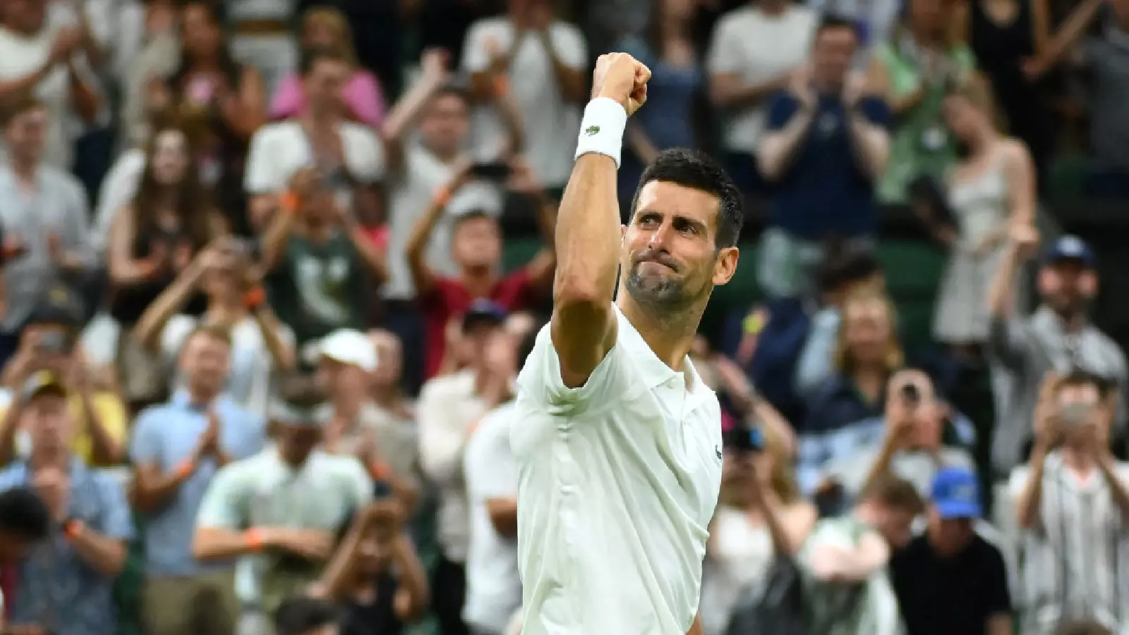 Novak Djokovic Belatedly Seals Quarter Final Spot At Wimbledon After