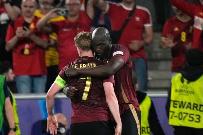 Romelu Lukaku and Kevin De Bruyne embody the best and worst of Belgium in vital win