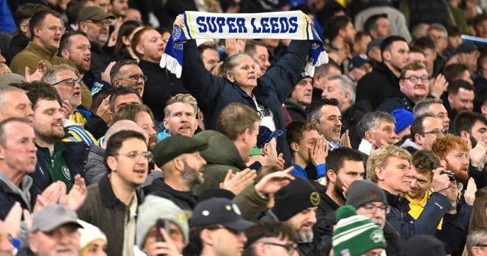 Leeds United's Man Utd chant resurfaces and Farke-Gnonto rage in moments missed