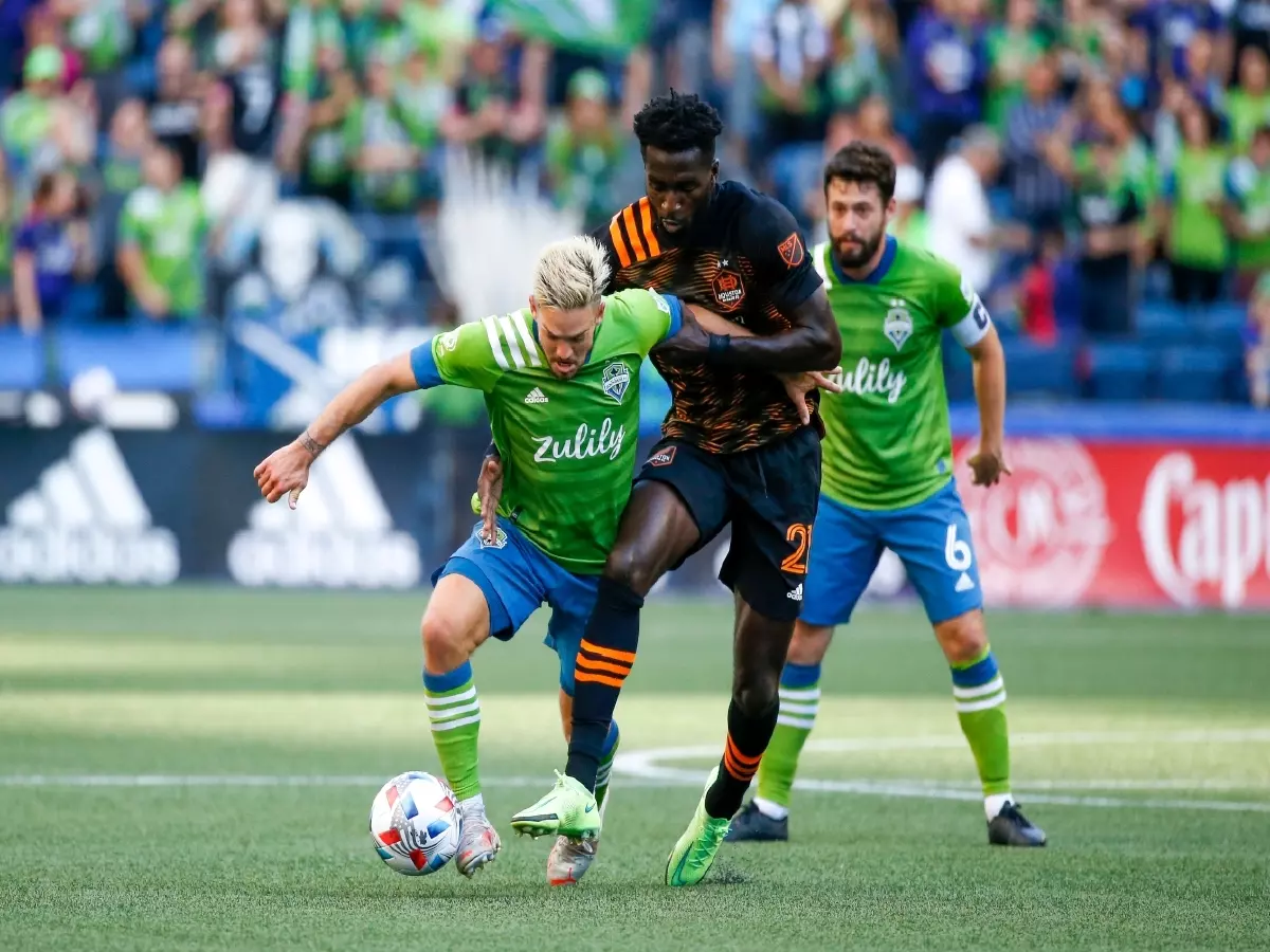 Seattle Sounder won 2-0 against Houston Dynamo this weekend.