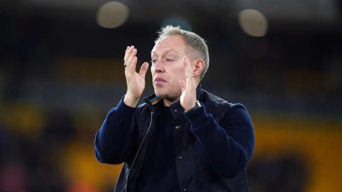 Leicester open talks with Steve Cooper