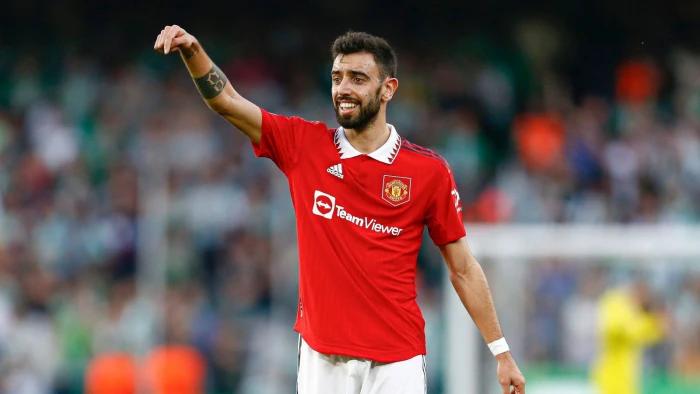 Bruno Fernandes agrees new Man Utd contract