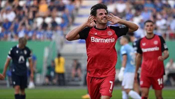 Bayer Leverkusen edge past Carl Zeiss Jena with Jonas Hofmann header