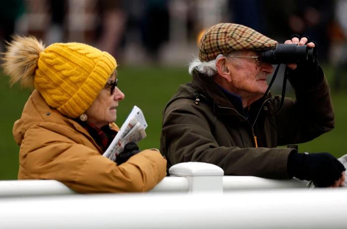 Newbury racegoers