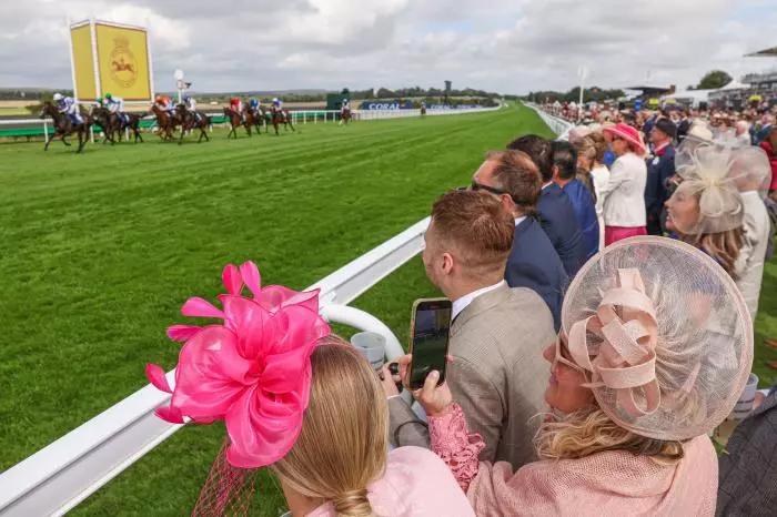 Goodwood racegoers