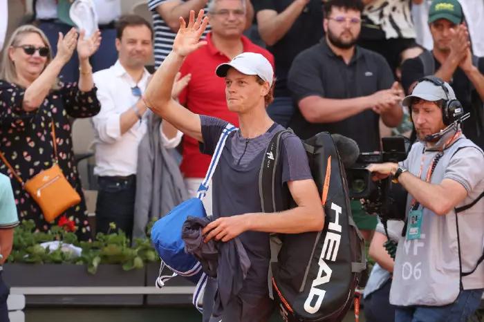 Jannik Sinner exits French Open