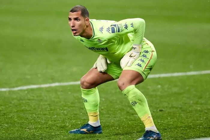 Joel Robles