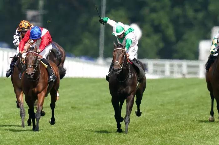 Khaadem ridden by jockey Jamie Spencer