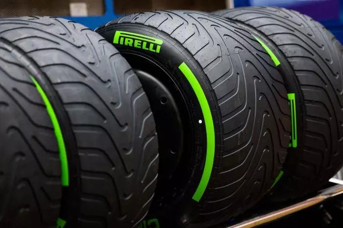 Pirelli intermediate F1 tyres 2023