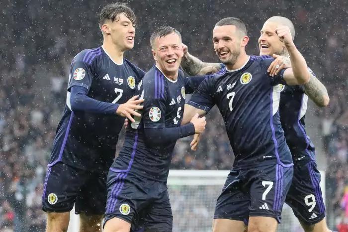 Scotland celebrate Callum McGregor goal