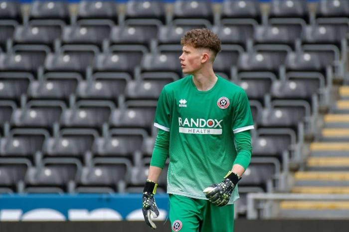 Manchester United, Manchester City and Liverpool eyeing up move for promising Sheffield United youngster Luke Faxon