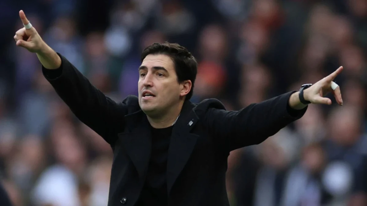 Bournemouth manager Andoni Iraola