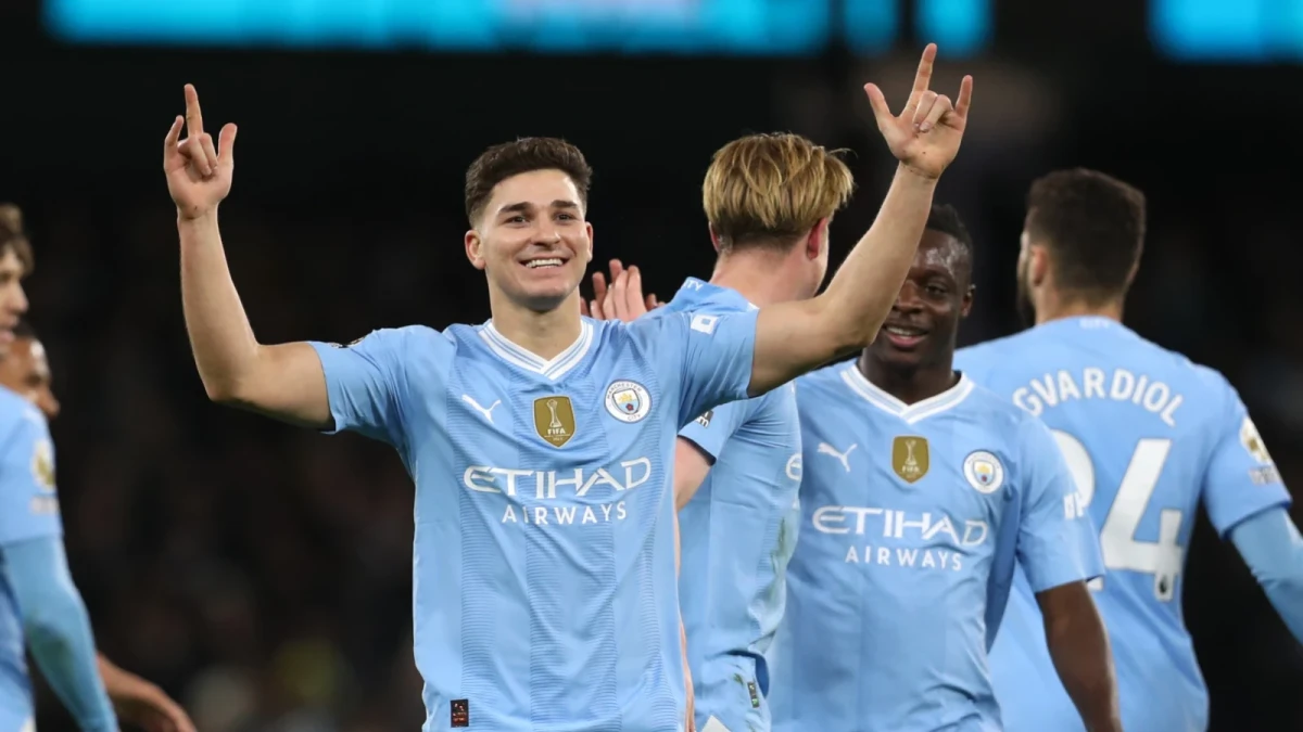 Julian Alvarez celebrates against Burnley 31 Jan, 2024