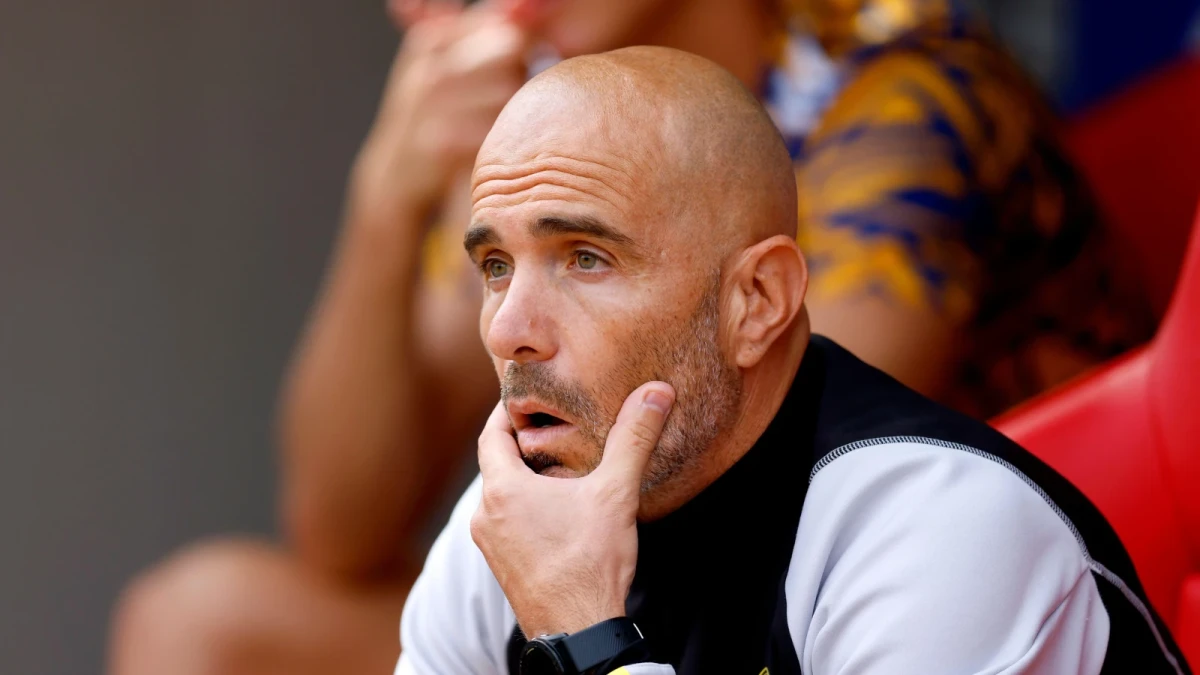 Leicester City manager Enzo Maresca