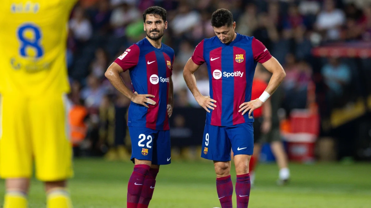 Ilkay Gundogan and Robert Lewandowski