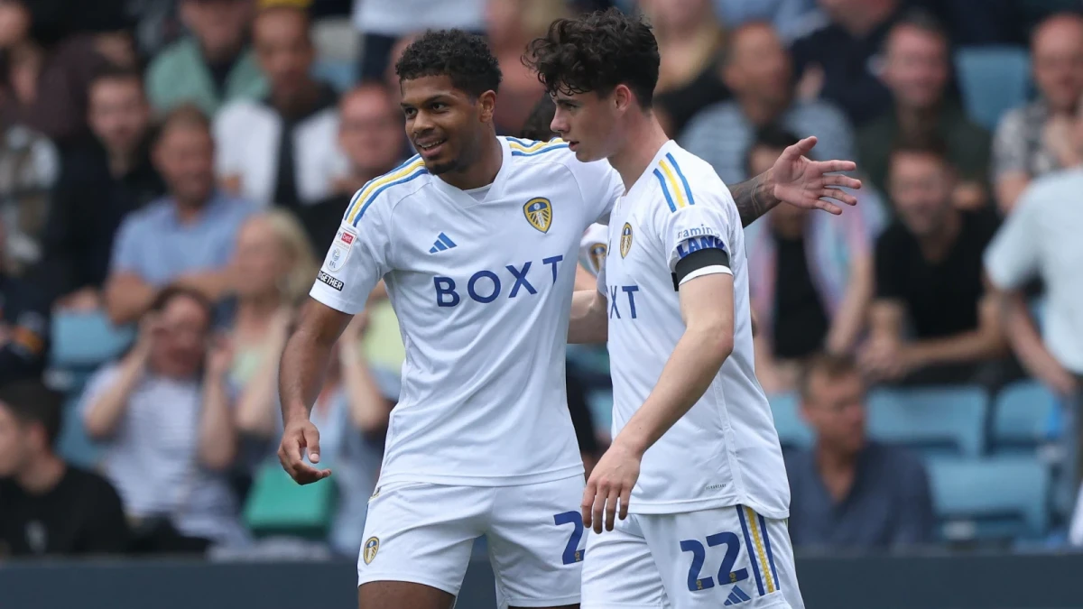 Georginio Rutter and Archie Gray