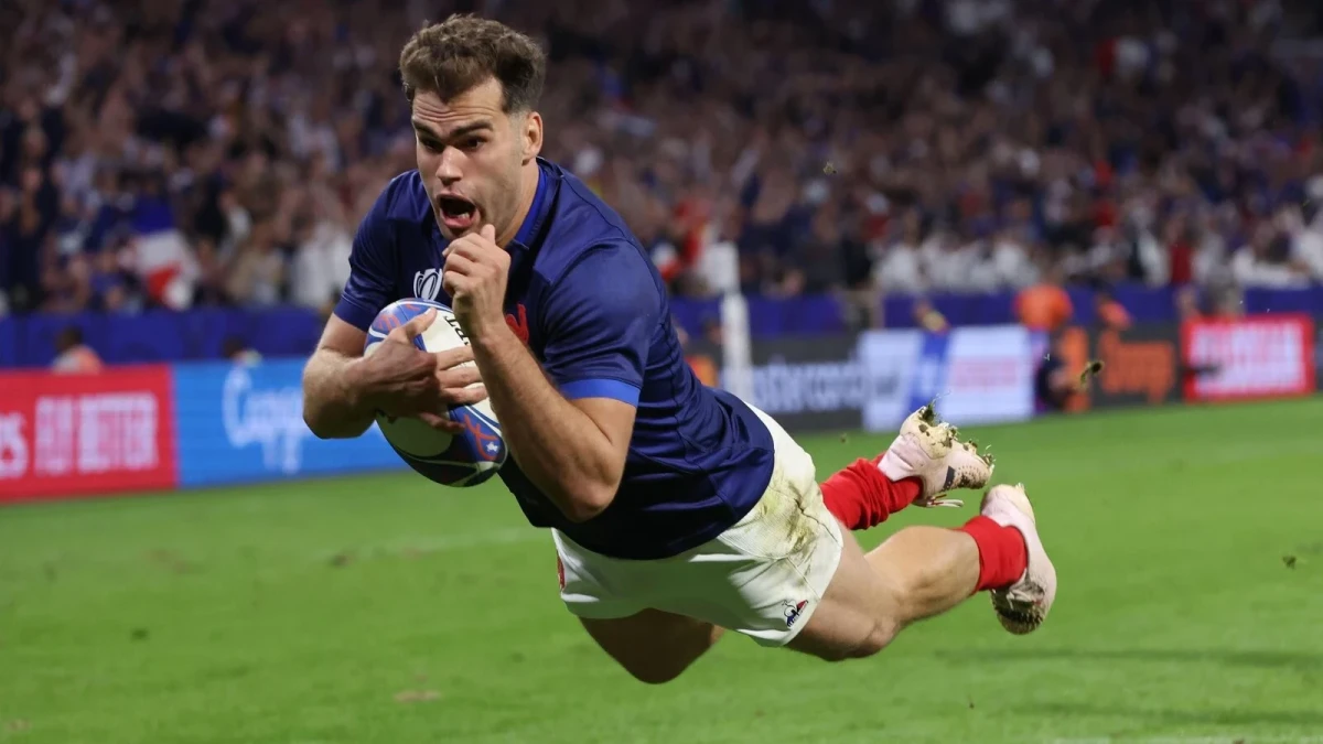 France's Damian Penaud