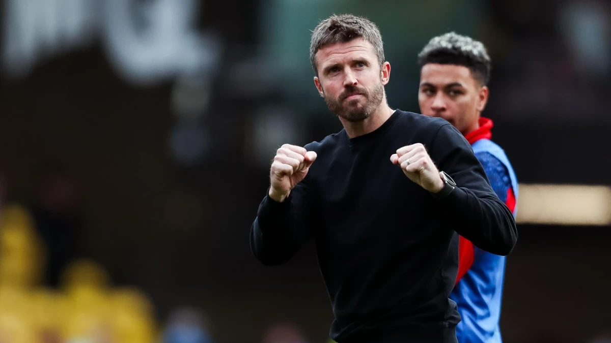 Michael Carrick celebrates a Middlesbrough win