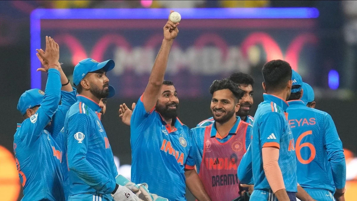 Mohammed Shami of India celebrates five-wicket haul