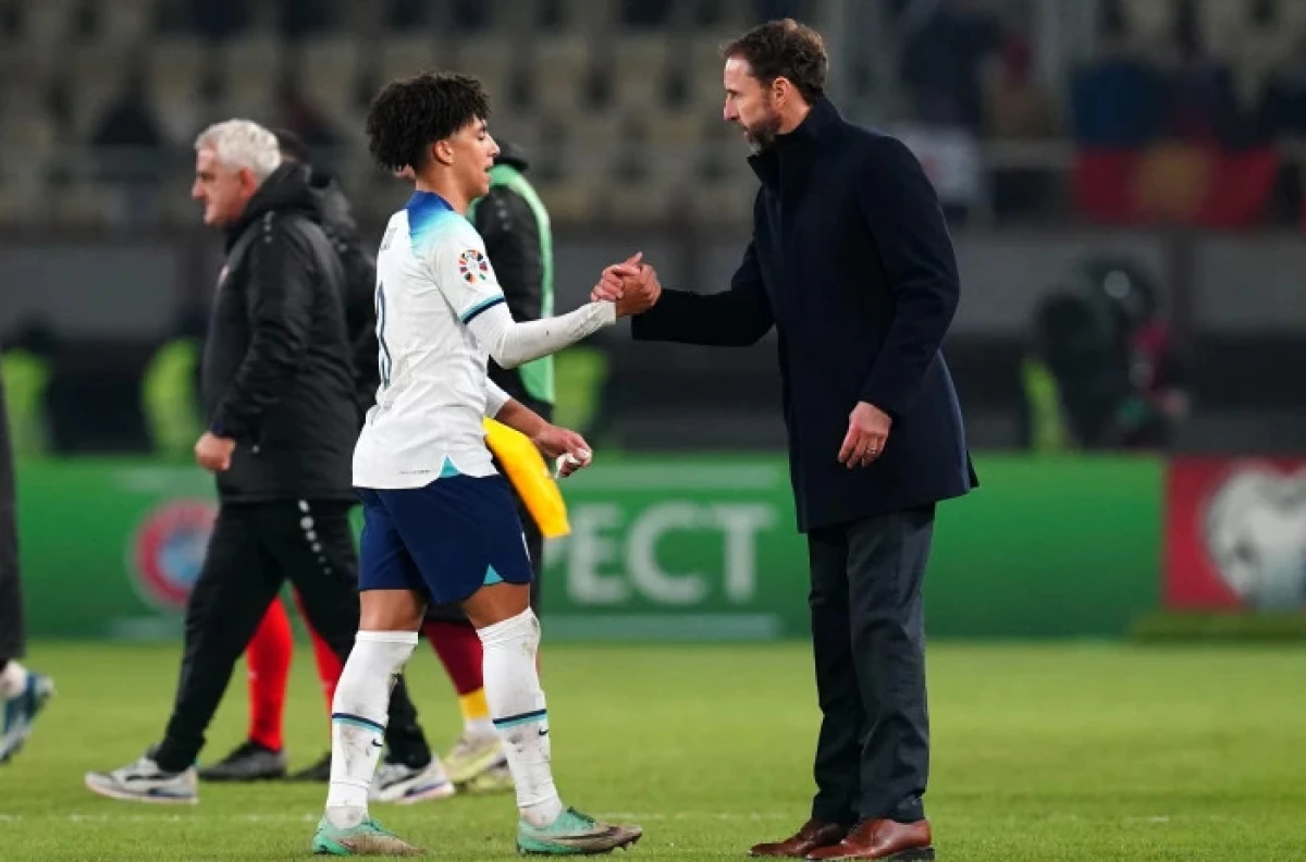 England's Rico Lewis shakes hands with manager Gareth Southgate after the UEFA Euro 2024 Qualifying - Nov 2023