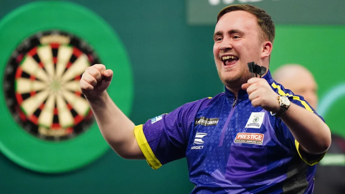 Luke Littler wins first round at World Darts Championship