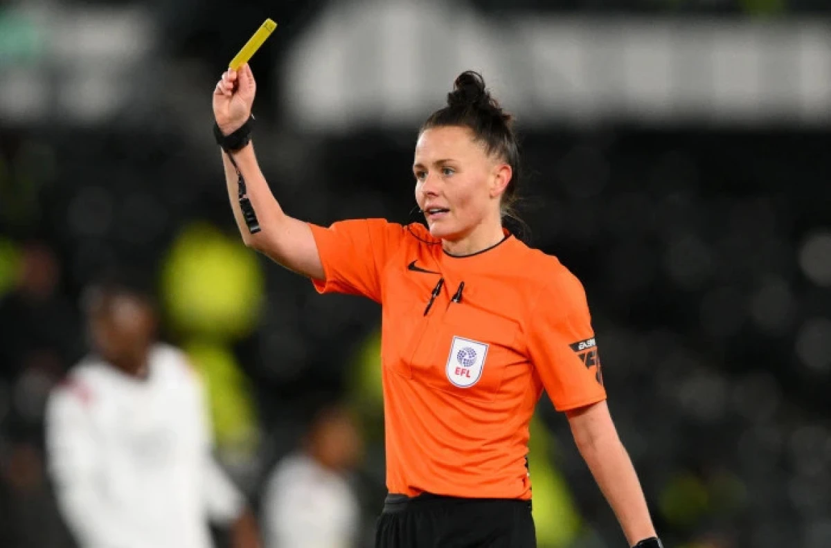 Referee, Rebecca Welch
