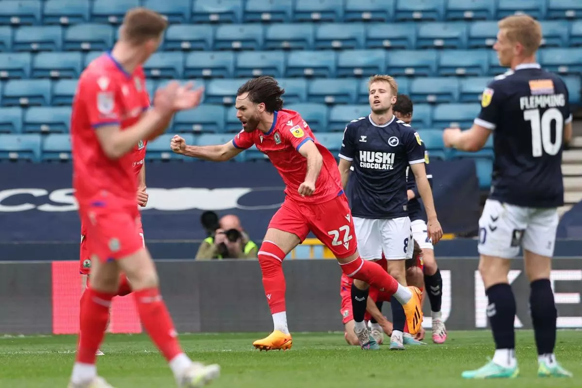 Blackburn Rovers' Ben Brereton Diaz celebrates/Millwall dejected