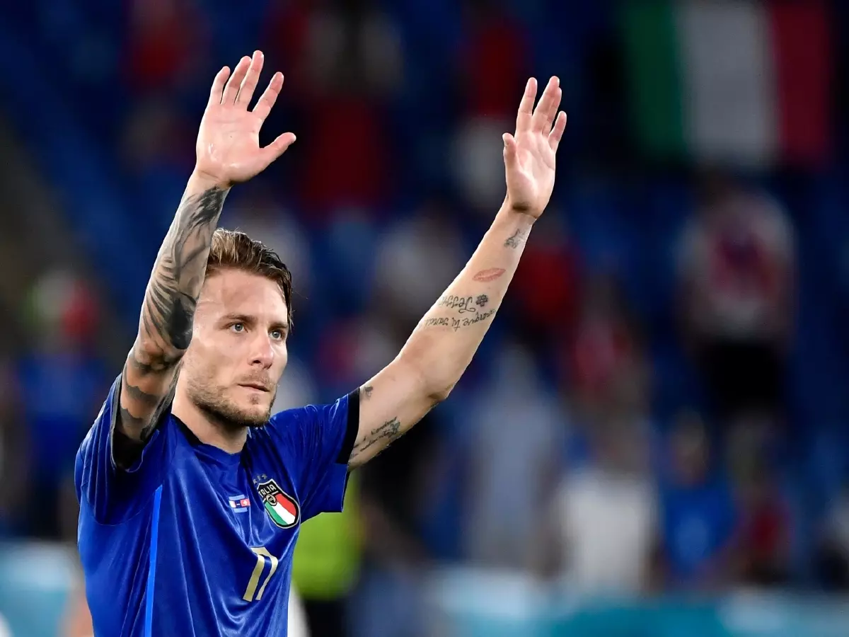 Ciro Immobile celebrates for Italy