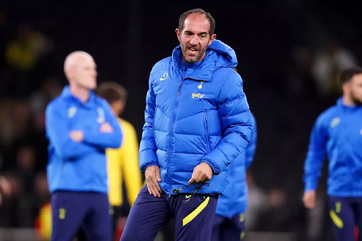 Cristian Stellini Tottenham assistant Dec 2022
