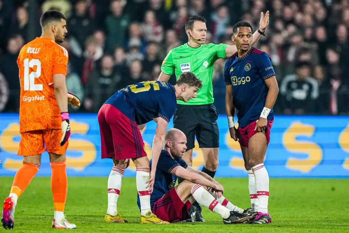 Davy Klaassen of Ajax during the match after being hit by an object thrown from the crowd - april 2023