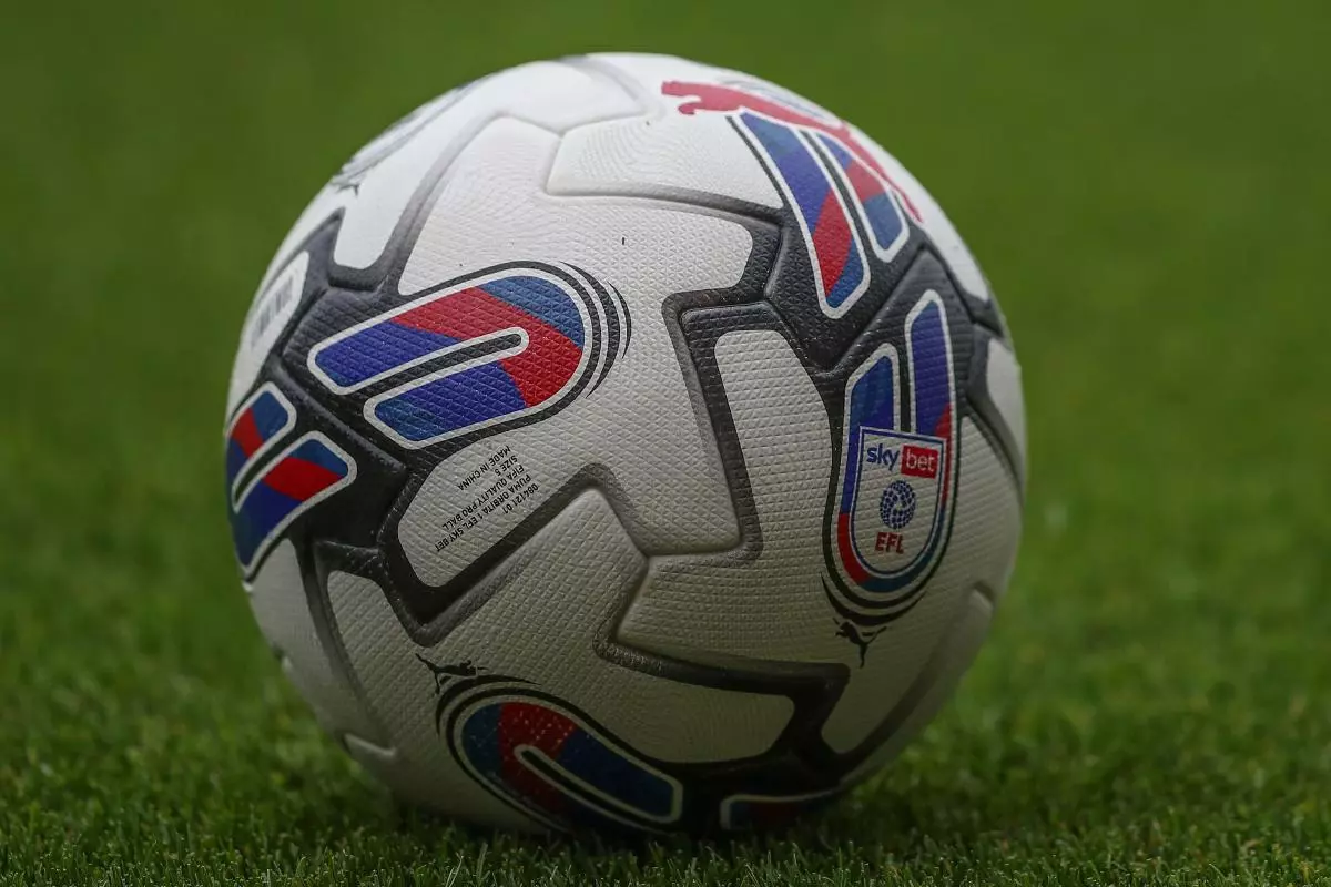 EFL match ball