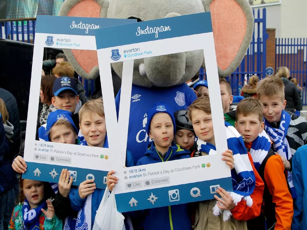 Everton fans Instagram mar15