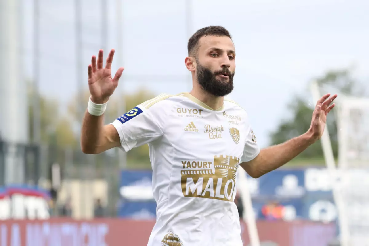 Franck Honorat for Brest