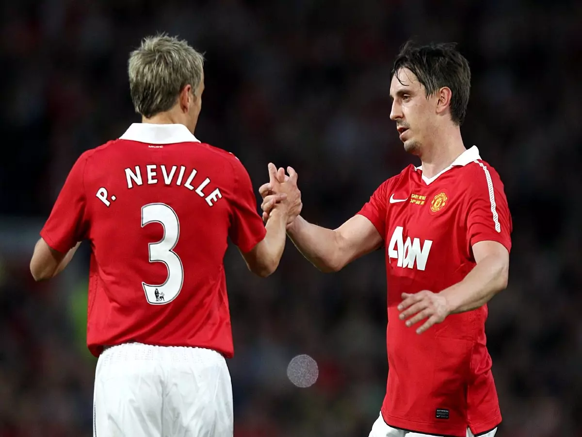 Gary Neville, Phil Neville, Soccer siblings, brothers, Manchester United