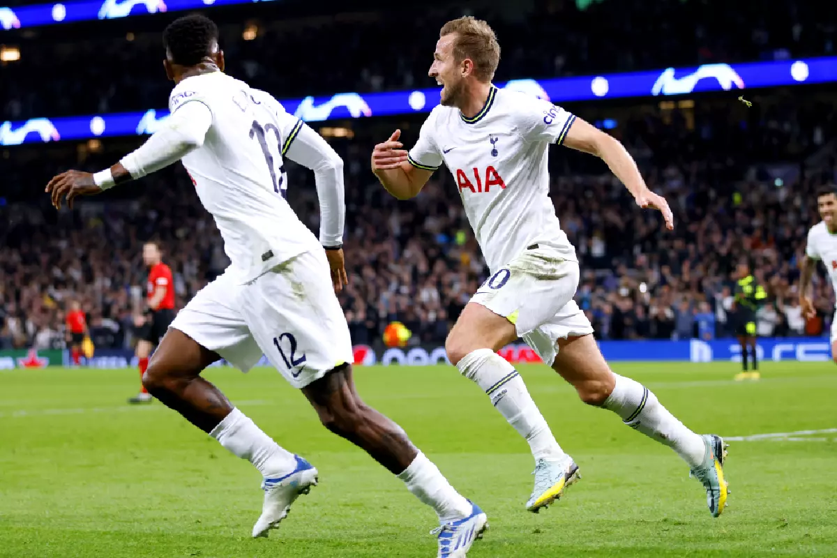 Harry Kane disallowed goal Sporting Oct 22.jpg