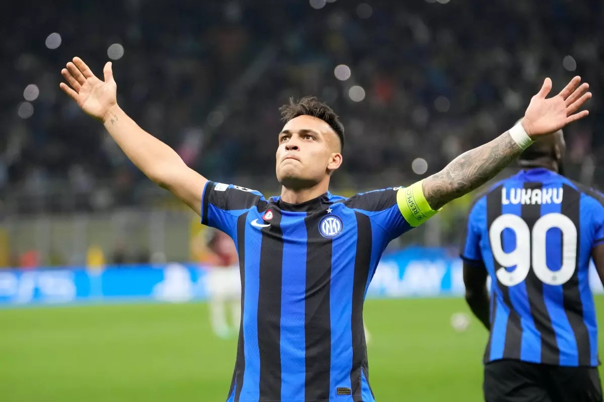 Inter Milan's Lautaro Martinez celebrates after scoring