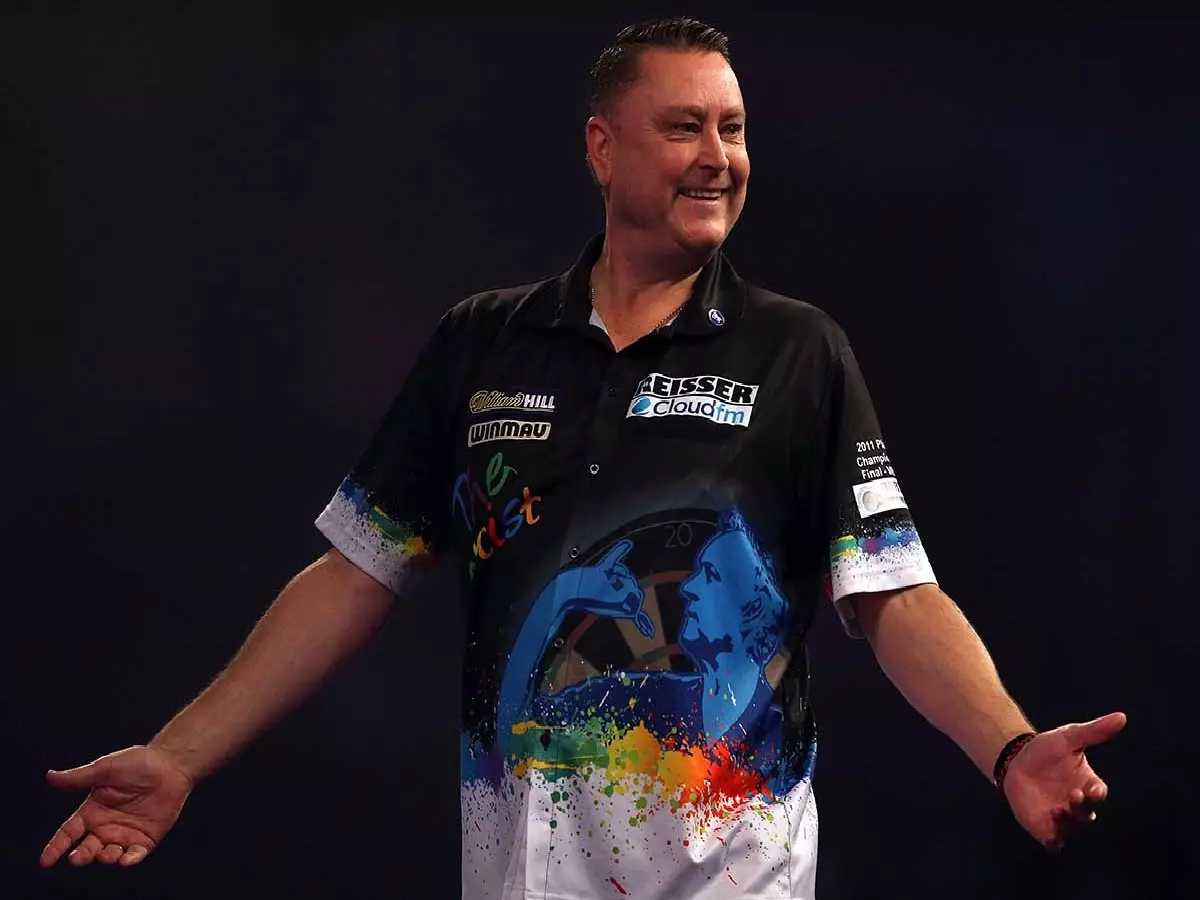 Kevin Painter advances at World Senior Darts Championships
