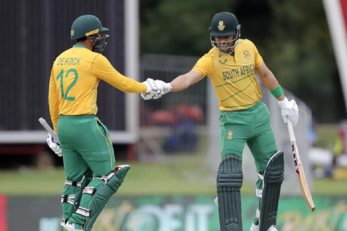 Quinton de Kock and Reeza Hendricks