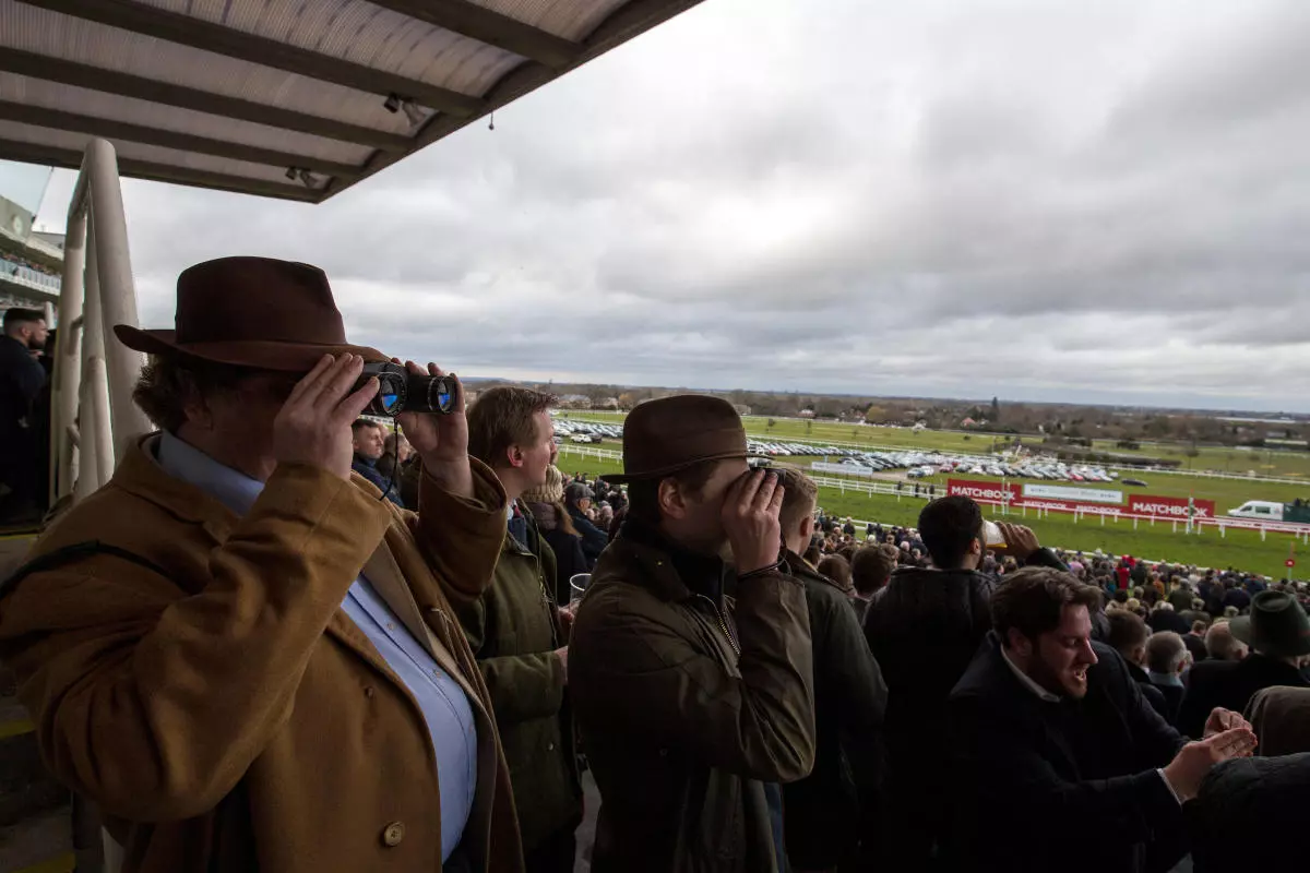 Racegoers at Sandown Park Racecourse