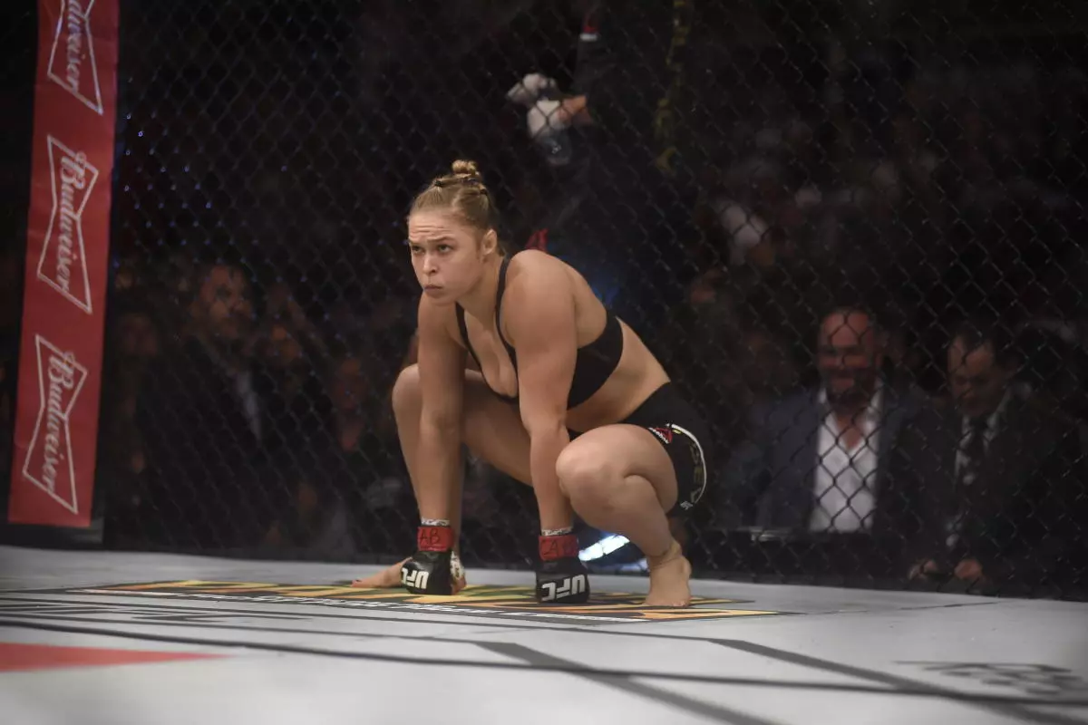 Ronda Rousey, UFC 207