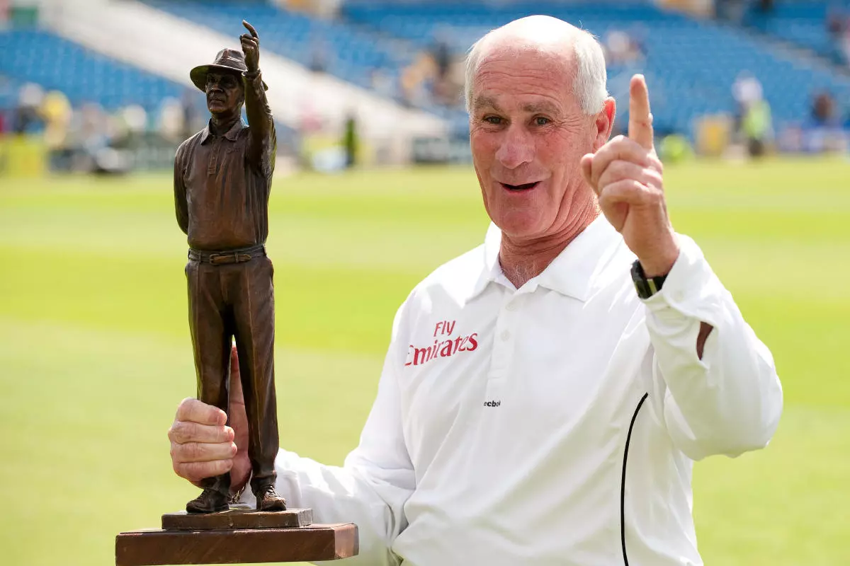 South African umpire Rudi Koertzen