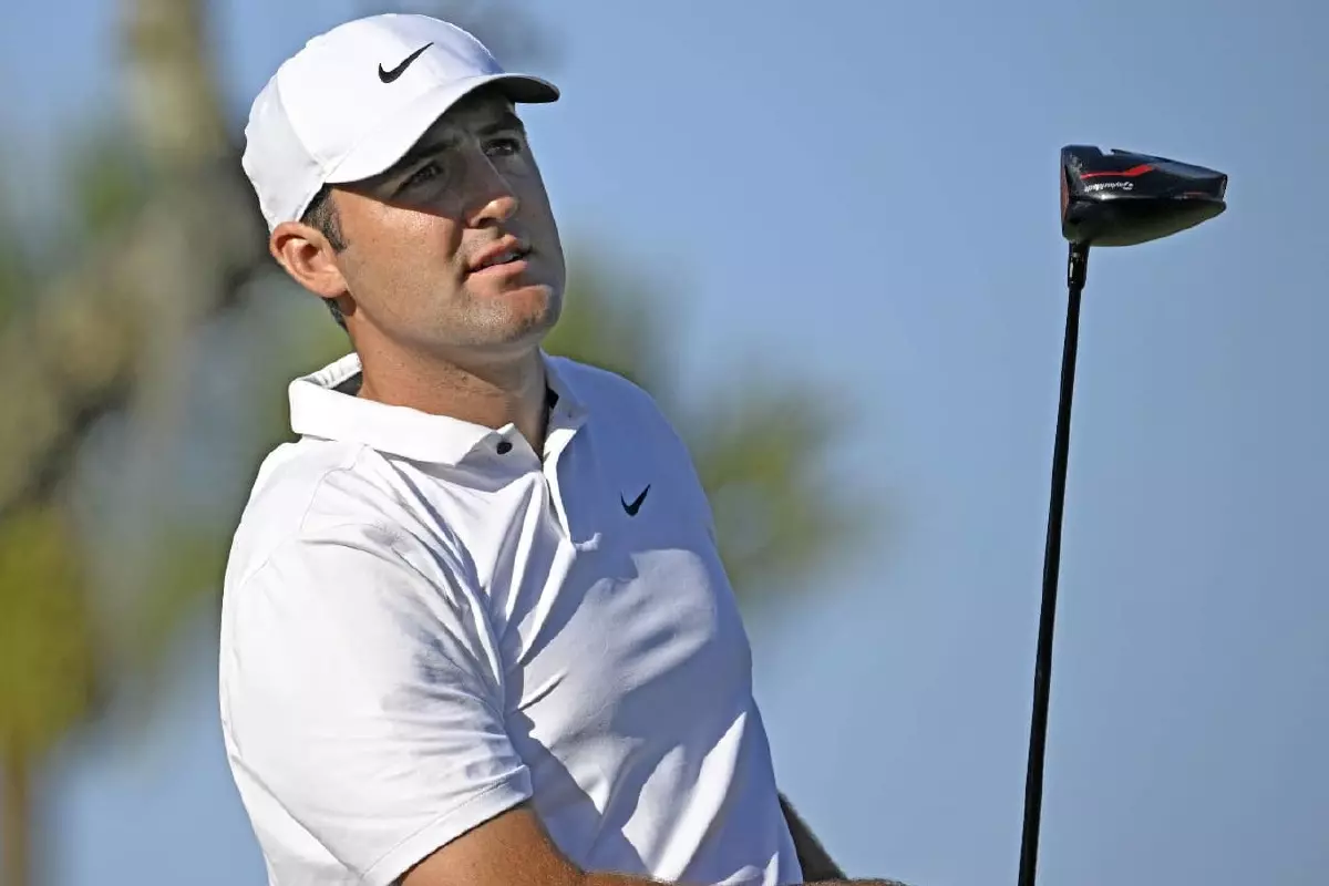 Scottie Scheffler drives