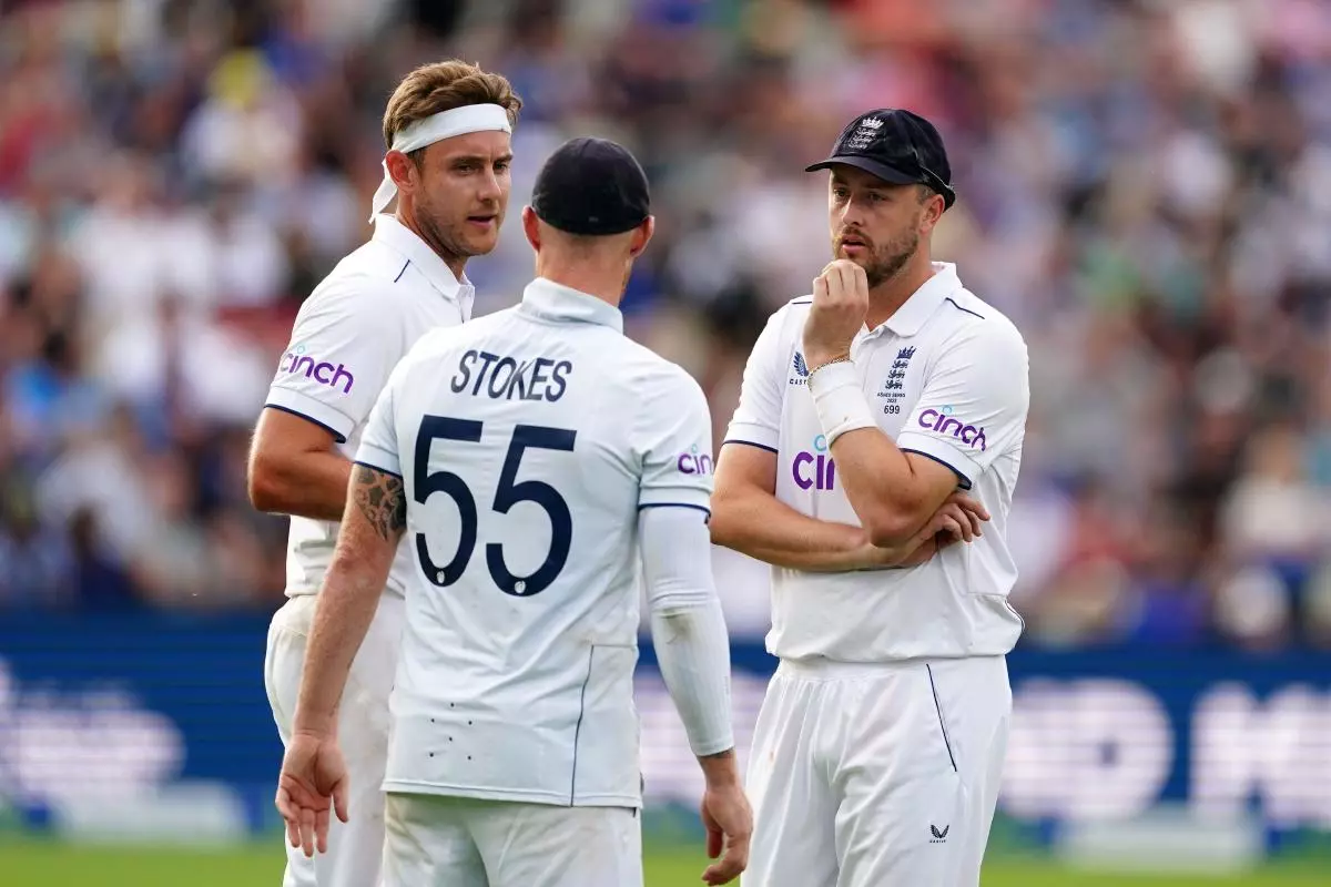 Stuart Broad, Ben Stokes and Ollie Robinson during day five of the first Ashes Test - June 2023