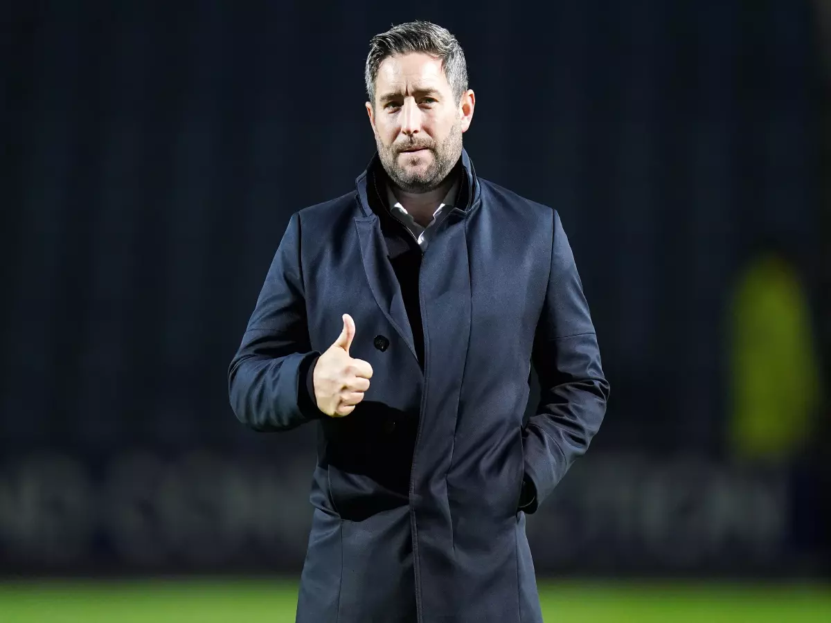 Sunderland manager Lee Johnson before the Carabao Cup Fourth Round match at the Kiyan Prince Foundation Stadium