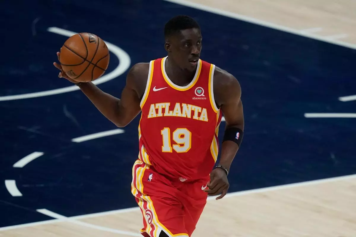 Tony Snell playing for Atlanta Hawks in NBA