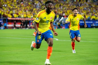 Jefferson Lerma scores for Colombia aganst Uruguay in the 2024 Copa America semi-final