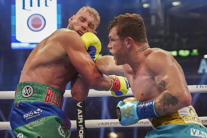 Saul ‘Canelo’ Alvarez stops Billy Joe Saunders in Texas
